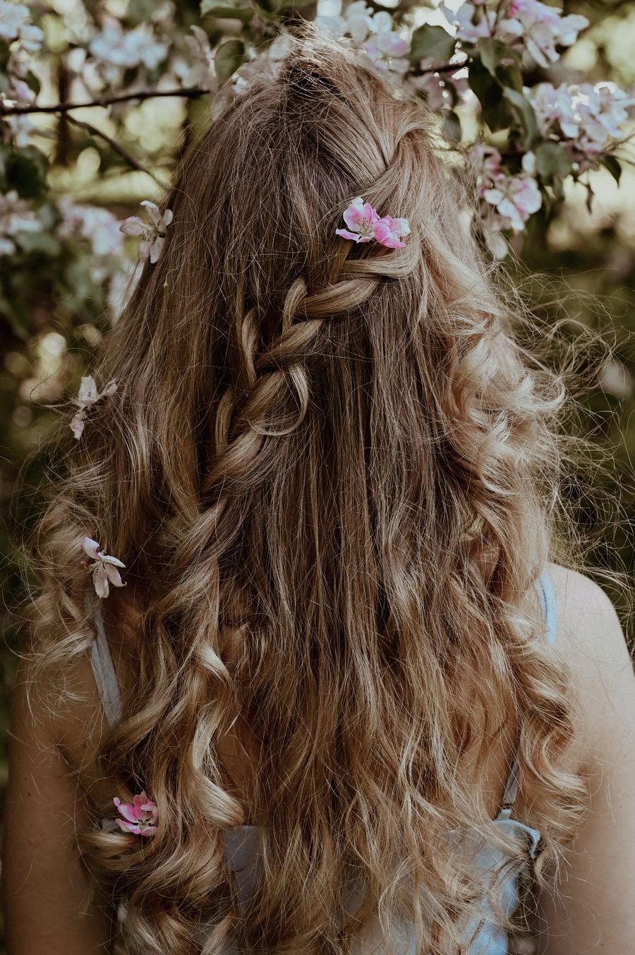Mega hair